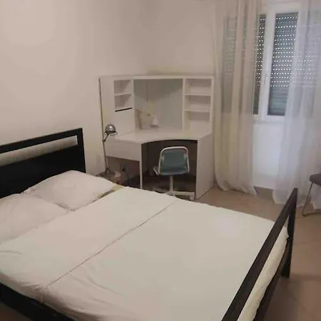 T3 Avec Jardin Proche Commerces Et Aeroport Lägenhet Borgo (Corsica)